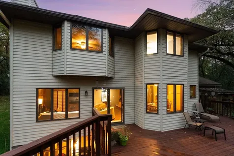 230 Plainview Drive River Falls WI 54022