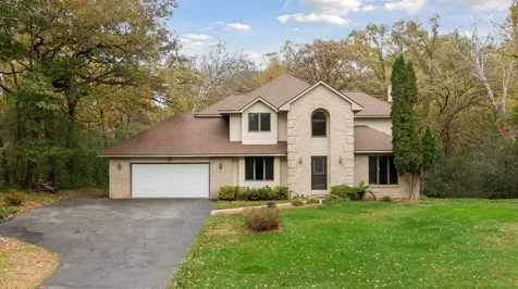 230 Plainview Drive River Falls WI 54022