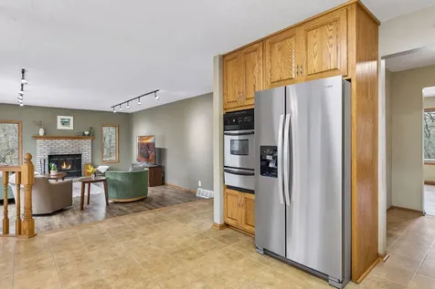 230 Plainview Drive River Falls WI 54022