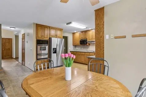 230 Plainview Drive River Falls WI 54022