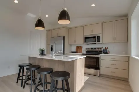 6786 32nd Street S Fargo ND 58104