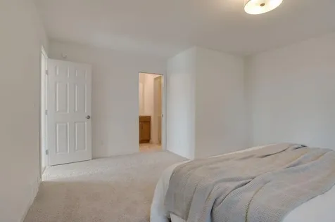 6786 32nd Street S Fargo ND 58104