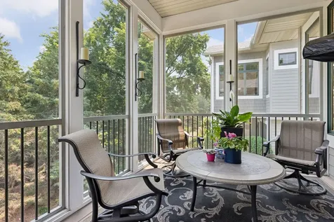 8117 Xerxes Circle Bloomington MN 55431