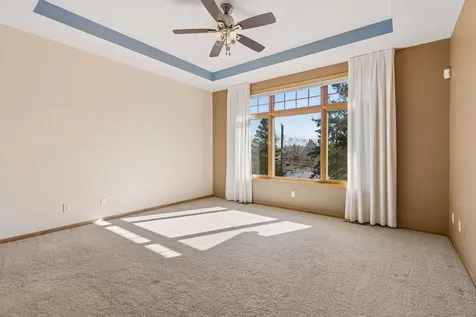 8117 Xerxes Circle Bloomington MN 55431