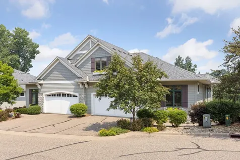 8117 Xerxes Circle Bloomington MN 55431