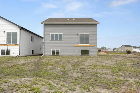 2611 38 Avenue S Moorhead MN 56560