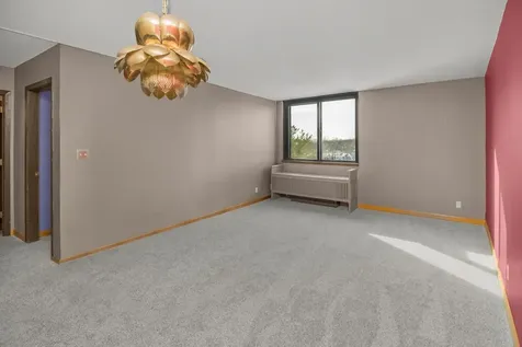 1181 Edgcumbe Road Saint Paul MN 55105