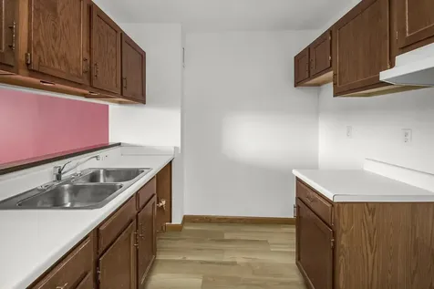 1181 Edgcumbe Road Saint Paul MN 55105