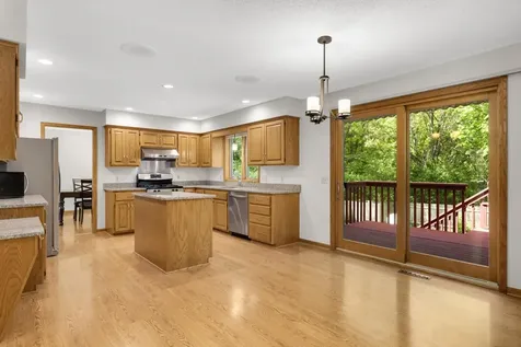 1318 W Royal Oaks Drive Shoreview MN 55126