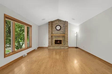 1318 W Royal Oaks Drive Shoreview MN 55126