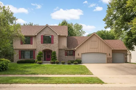 1318 W Royal Oaks Drive Shoreview MN 55126