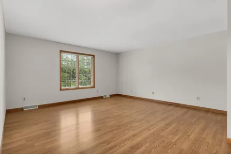 1318 W Royal Oaks Drive Shoreview MN 55126