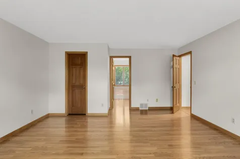 1318 W Royal Oaks Drive Shoreview MN 55126