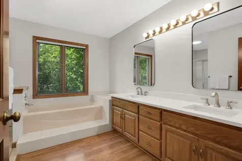 1318 W Royal Oaks Drive Shoreview MN 55126