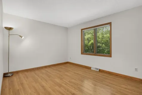 1318 W Royal Oaks Drive Shoreview MN 55126