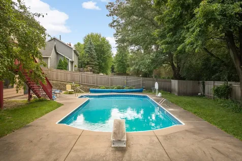 1318 W Royal Oaks Drive Shoreview MN 55126