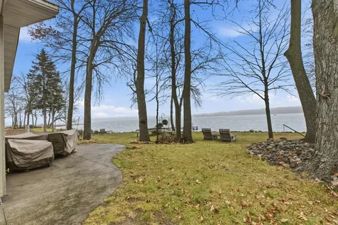 1575 White Cloud Drive S Isle MN 56342