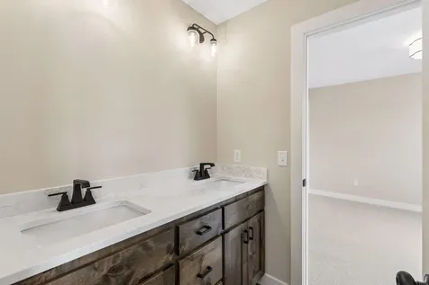 11283 238th Avenue NW Zimmerman MN 55398