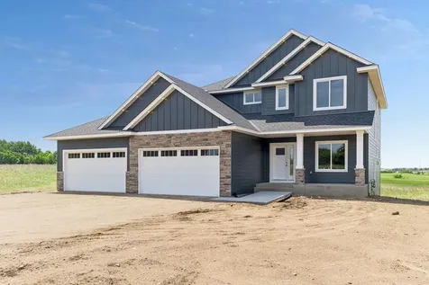 11283 238th Avenue NW Zimmerman MN 55398
