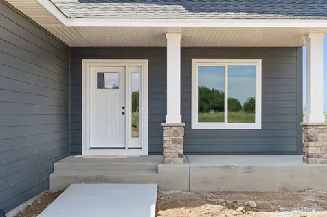 11283 238th Avenue NW Zimmerman MN 55398