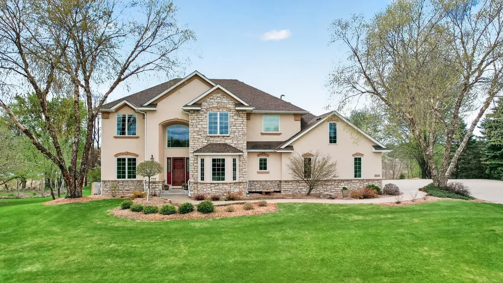 23245 Itasca Avenue N Forest Lake MN 55025