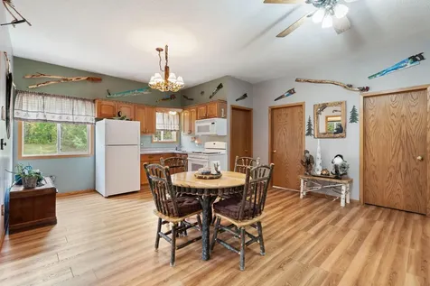 10912 Dahl Road Hinckley MN 55037