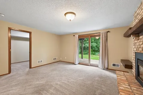 1878 113th Lane NW Coon Rapids MN 55433