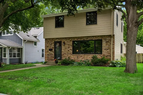 218 11th Avenue N Hopkins MN 55343