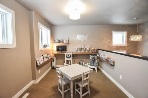 6562 56th Avenue S Fargo ND 58104