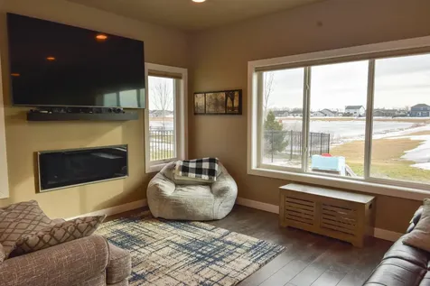 6562 56th Avenue S Fargo ND 58104