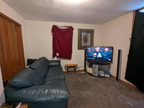 23 Acker Street W Saint Paul MN 55117