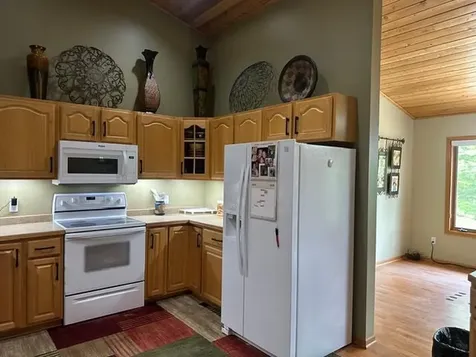 37807 Loon Drive Cohasset MN 55721