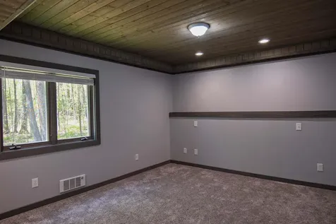 37807 Loon Drive Cohasset MN 55721
