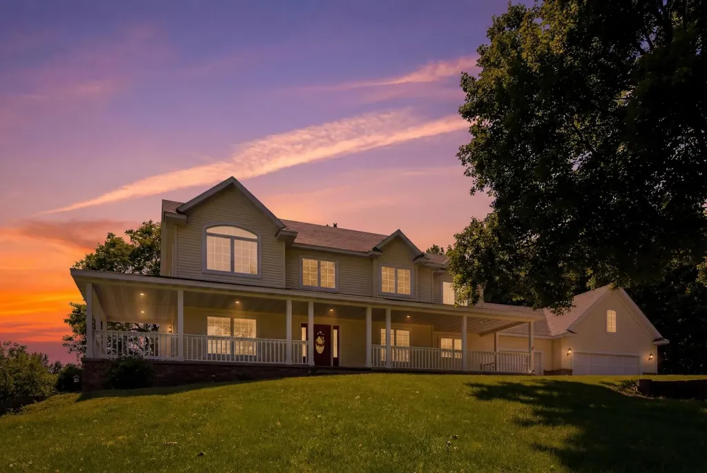 2361 Highland Trail SW Alexandria MN 56308