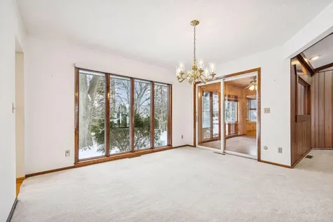1835 Hunter Lane Mendota Heights MN 55118