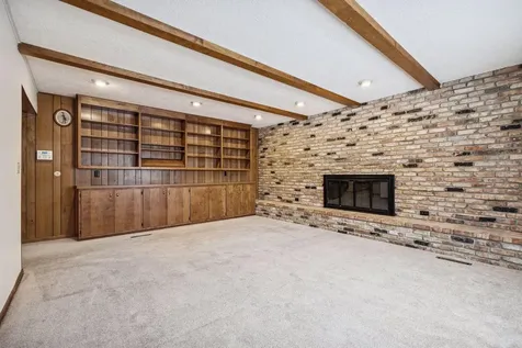 1835 Hunter Lane Mendota Heights MN 55118