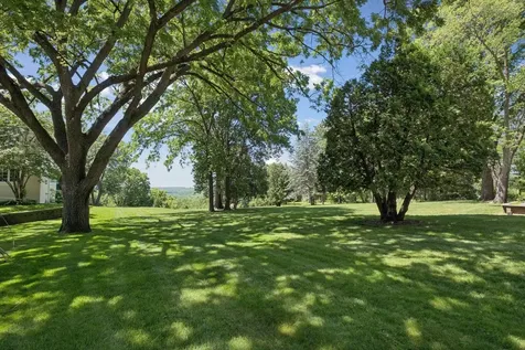 1835 Hunter Lane Mendota Heights MN 55118