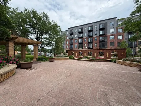 225 9th Street E Saint Paul MN 55101