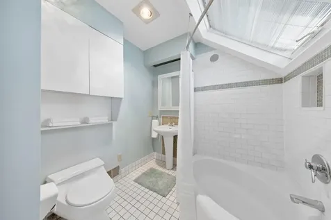 1739 Palace Avenue Saint Paul MN 55105