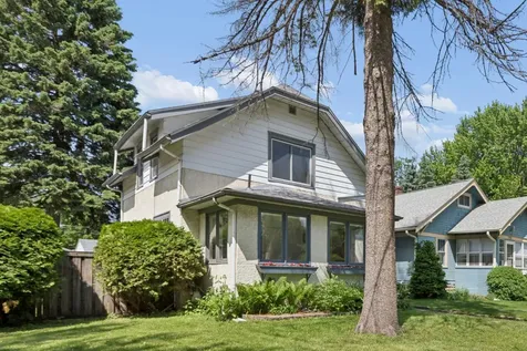 1739 Palace Avenue Saint Paul MN 55105