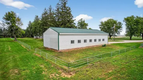 72315 130th Avenue Blooming Prairie MN 55917