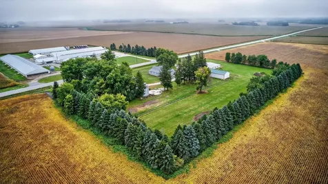 72315 130th Avenue Blooming Prairie MN 55917