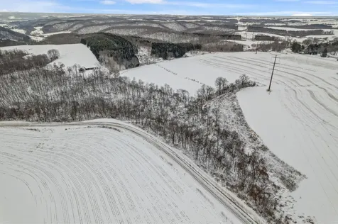 Tbd County Road P Fountain City WI 54629