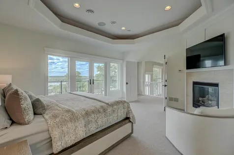 19 Birkmose Park Lane Hudson WI 54016
