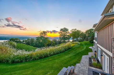 19 Birkmose Park Lane Hudson WI 54016