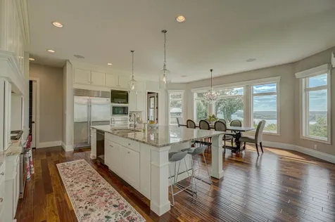 19 Birkmose Park Lane Hudson WI 54016