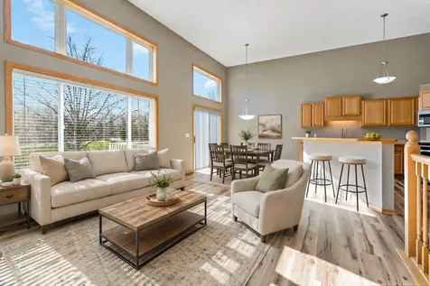 3953 Raspberry Ridge Road NW Prior Lake MN 55372