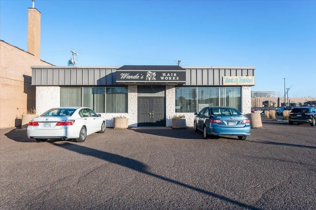 222 N Central Avenue Duluth MN 55807