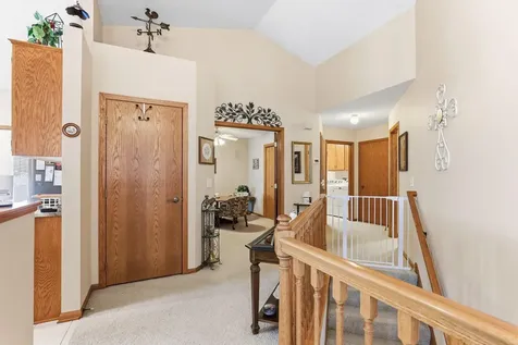 8813 Stonebrooke Court Woodbury MN 55125