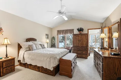 8813 Stonebrooke Court Woodbury MN 55125